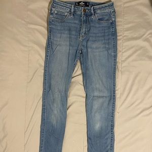 Hollister, 27/30, blue jeans